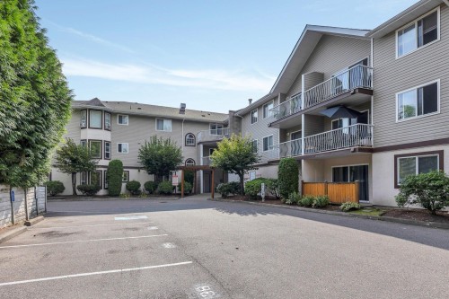 209-45222 Watson Road, Chilliwack, BC 