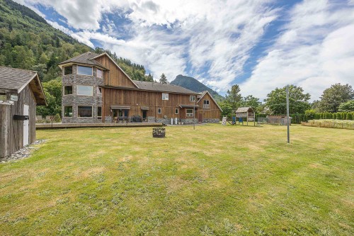 58261 Fancher Road, Laidlaw, BC 