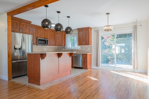 8558 Mccutcheon Avenue, Chilliwack, BC 