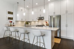 129-51096 Falls Court  Chilliwack, BC V4Z 1K7