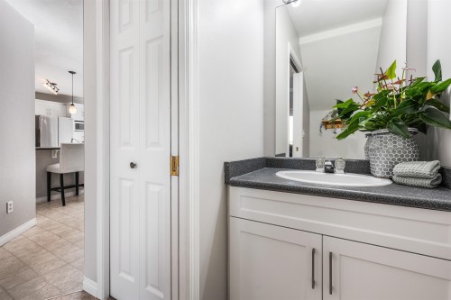 8-45932 Lewis Avenue, Chilliwack, BC 