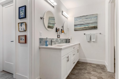 71-50778 Ledgestone Place, Chilliwack, BC 