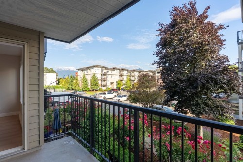202-46150 Bole Avenue, Chilliwack, BC 