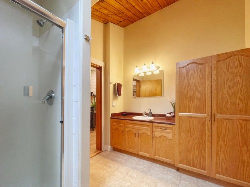 3048 Hot Springs Road, Agassiz, BC 