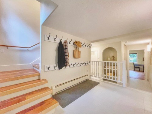 3048 Hot Springs Road, Agassiz, BC 