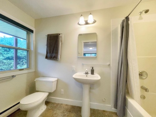 3048 Hot Springs Road, Agassiz, BC 