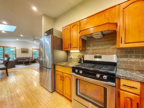 3048 Hot Springs Road, Agassiz, BC 