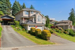 8657 Sunburst Place  Chilliwack, BC V2R 3J1