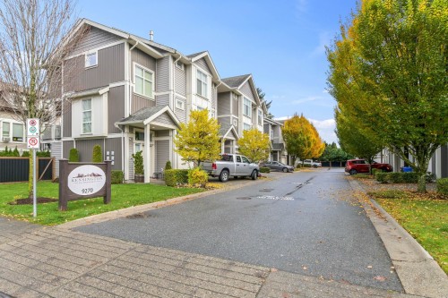 5-9270 Broadway Street  Chilliwack, BC V2P 0E5