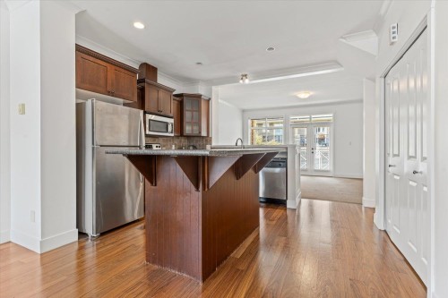 8-5837 Sappers Way, Chilliwack, BC 