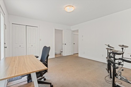 8-5837 Sappers Way, Chilliwack, BC 