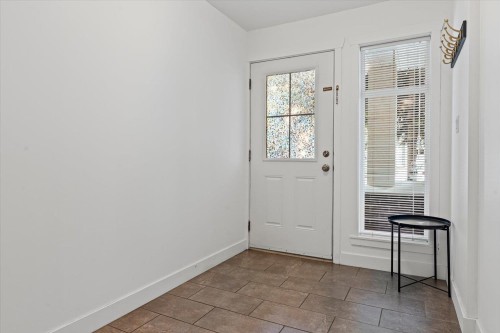 8-5837 Sappers Way, Chilliwack, BC 