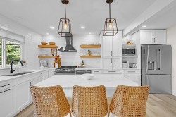 5696 Lindys Drive  Chilliwack, BC V2R 5T2