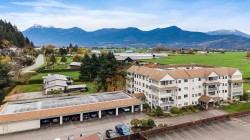 201-46966 Yale Road  Chilliwack, BC V2P 2S7