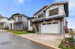 22-6262 Rexford Drive  Chilliwack, BC V2R 6B4