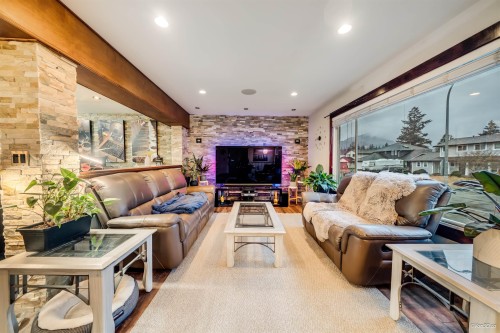 6072 Glenroy Drive, Chilliwack, BC 