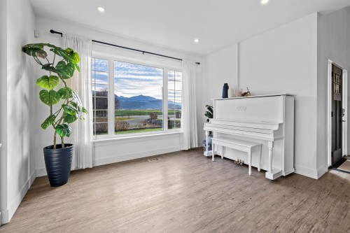 49111 Chilliwack Central Road, Chilliwack, BC 
