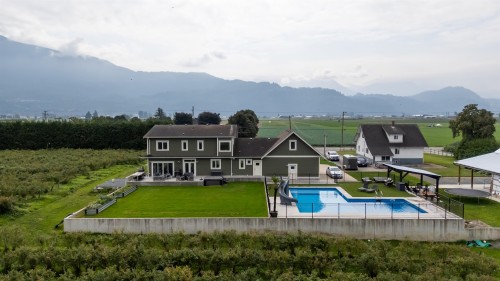 49111 Chilliwack Central Road, Chilliwack, BC 