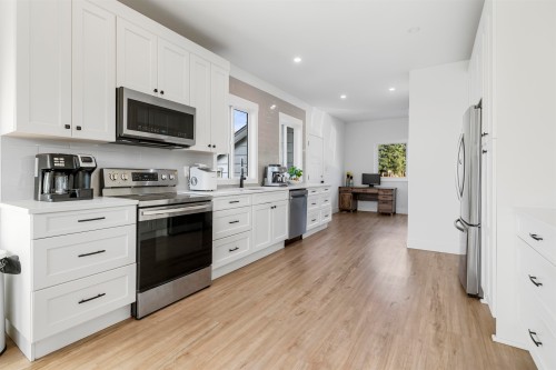 49111 Chilliwack Central Road, Chilliwack, BC 