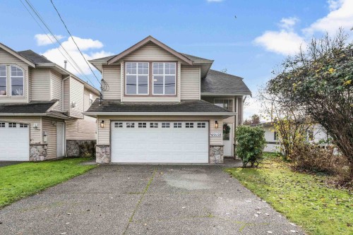 B-45658 Lewis Avenue  Chilliwack, BC V2P 3C6