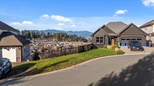 5165 Cecil Ridge Place, Chilliwack, BC 