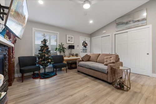 60-53480 Bridal Falls Road, Rosedale, BC 