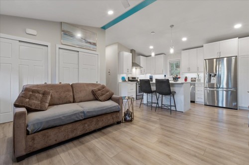 60-53480 Bridal Falls Road, Rosedale, BC 