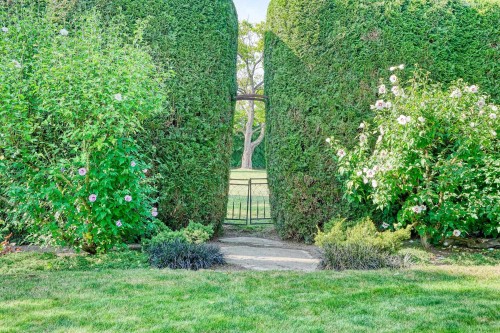 6075 Glengarry Drive, Chilliwack, BC 