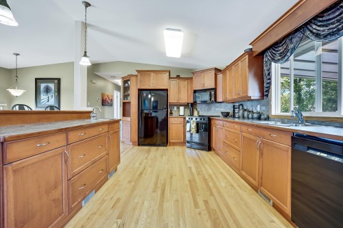 6075 Glengarry Drive, Chilliwack, BC 