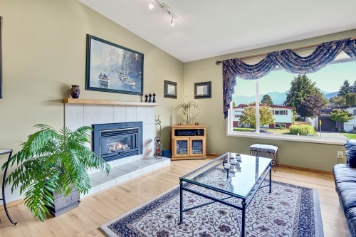 6075 Glengarry Drive, Chilliwack, BC 