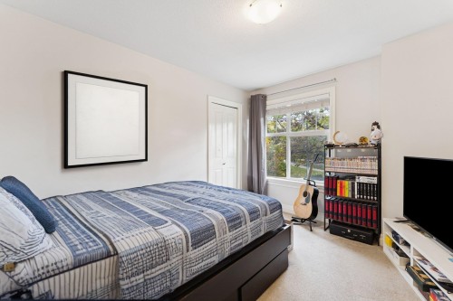 5782 Garrison Boulevard, Chilliwack, BC 