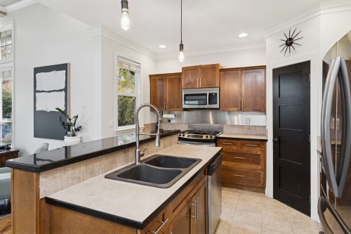 5782 Garrison Boulevard, Chilliwack, BC 