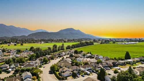 7143 Elwood Drive, Chilliwack, BC 