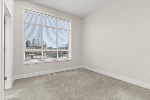 14-45500 Campus Drive, Chilliwack, BC 