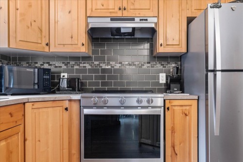 6800 Hinkley Road, Chilliwack, BC 