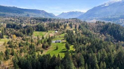4491 Bench Road, Chilliwack, BC 