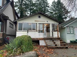 183 First Avenue  Cultus Lake, BC V2R 4Z4