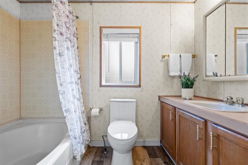 216-45835 Sleepy Hollow Road, Cultus Lake, BC 