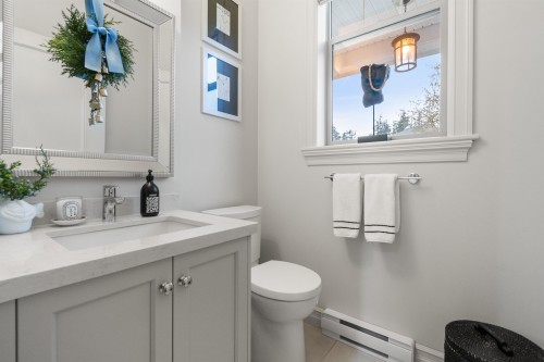 5850 Cowichan Street, Chilliwack, BC 