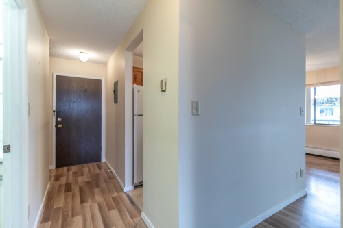 306-9425 Nowell Street, Chilliwack, BC 