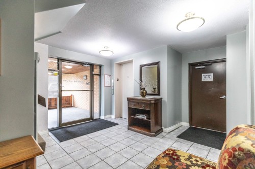 306-9425 Nowell Street, Chilliwack, BC 