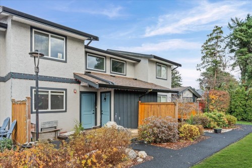 13-45927 Lewis Avenue  Chilliwack, BC V2P 3C3