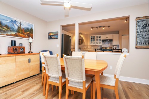 208-45660 Knight Road, Chilliwack, BC 