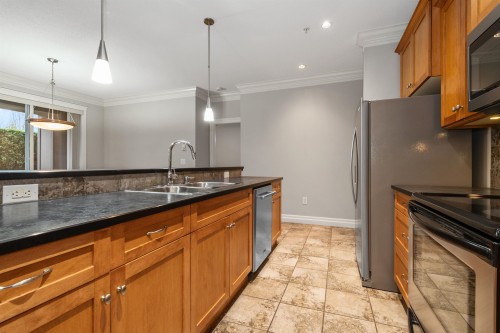 101C-45595 Tamihi Way, Chilliwack, BC 