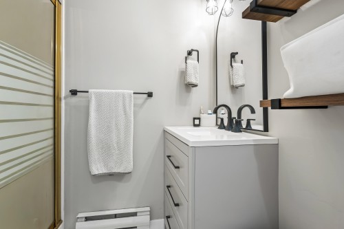 13-46735 Yale Road, Chilliwack, BC 