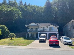 5800 Jinkerson Road  Chilliwack, BC V2R 0C8