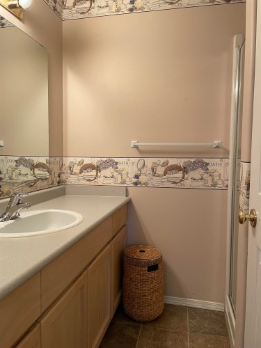 204-8980 Mary Street, Chilliwack, BC 