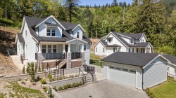 43360 Blue Grouse Lane  Lindell Beach, BC V2R 0X8