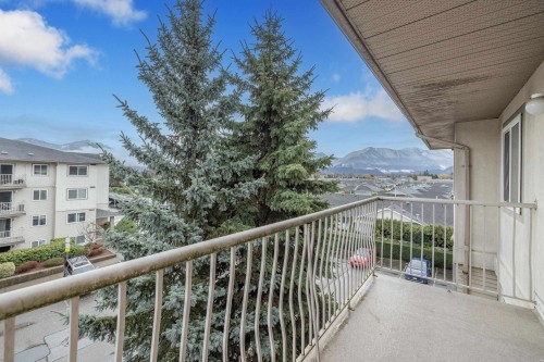 404-7694 Evans Road, Chilliwack, BC 