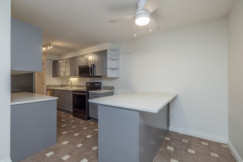 404-7694 Evans Road, Chilliwack, BC 